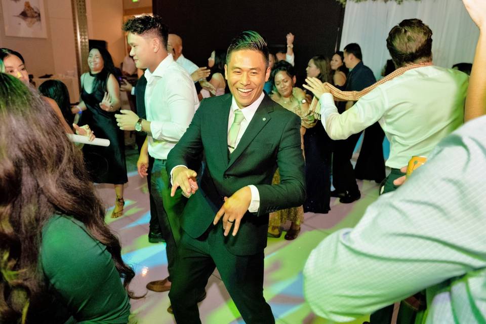 Hyphy Wedding DJ