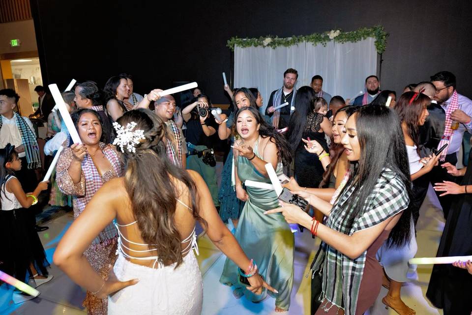 Hyphy Wedding DJ