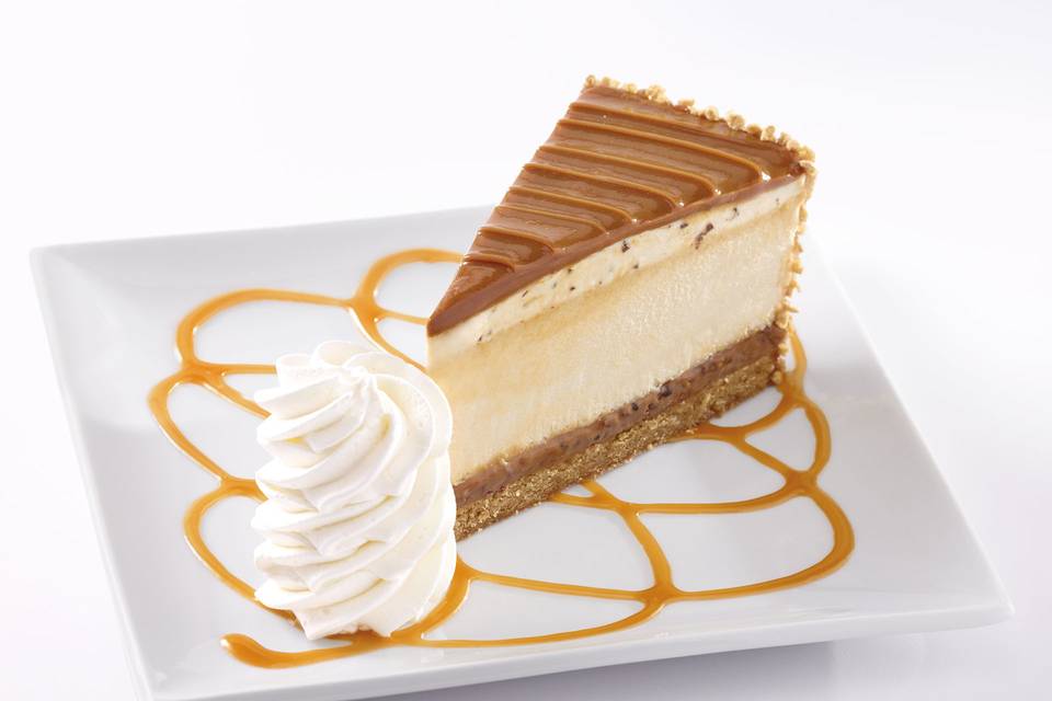 salted caramel cheesecake factory