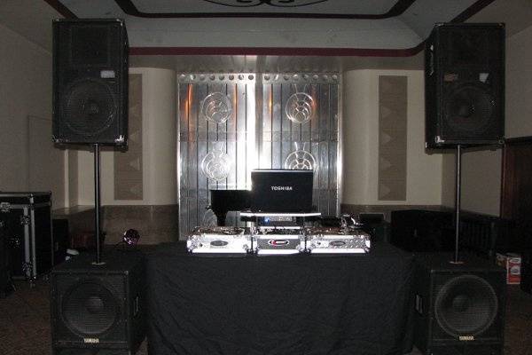 Midas Touch DJ Services, LLC