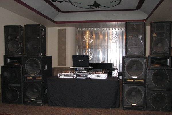 Midas Touch DJ Services, LLC