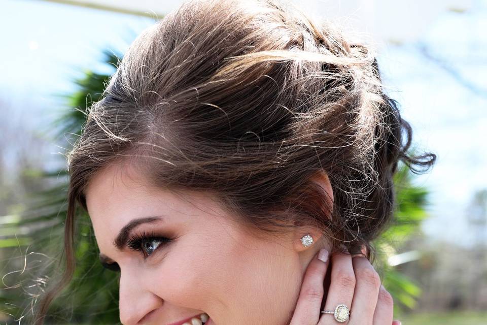 Makeup details and simple updo