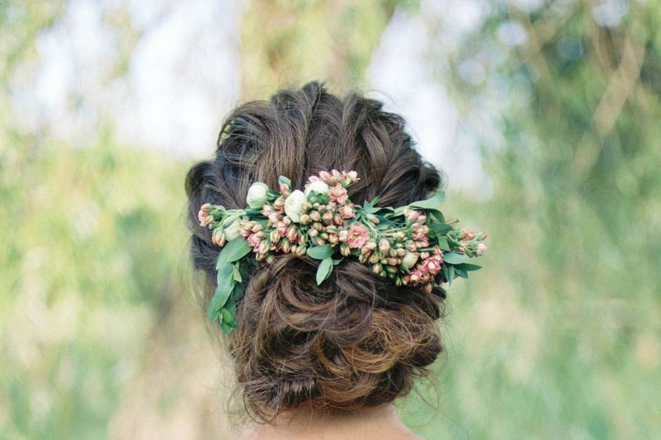 Floral headpiece | Photo Credit: Amanda Berube