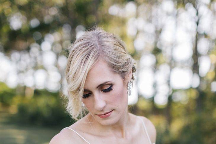 Bride and bouquet | Photo Credit Greta Tucker Photography