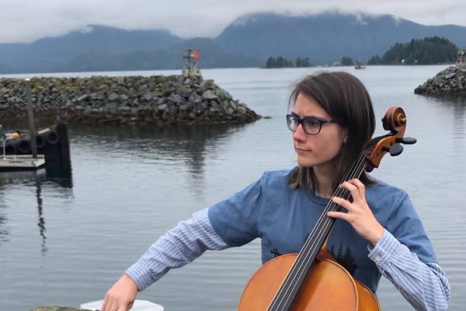 Hannah Shute Cello