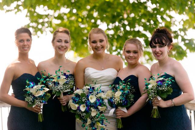 Bride and her bridesmaids' bouquets