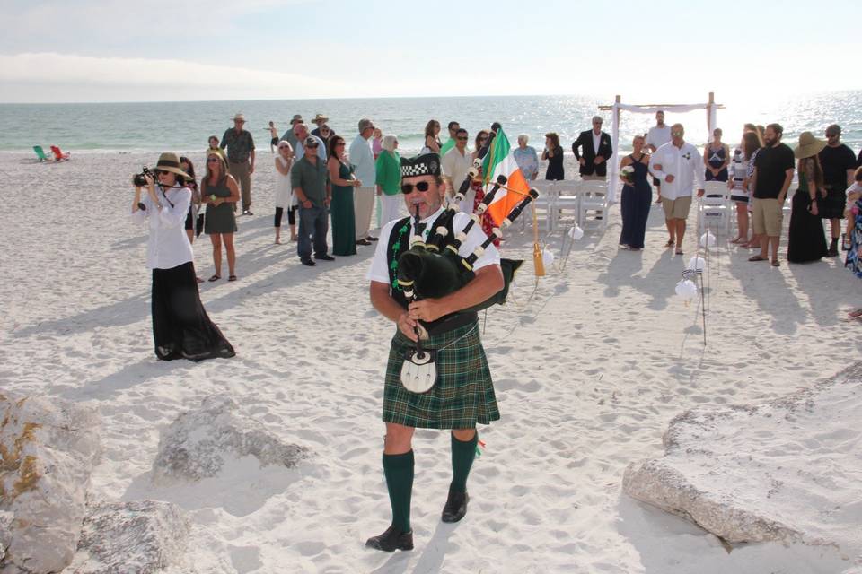 The Florida Bagpiper