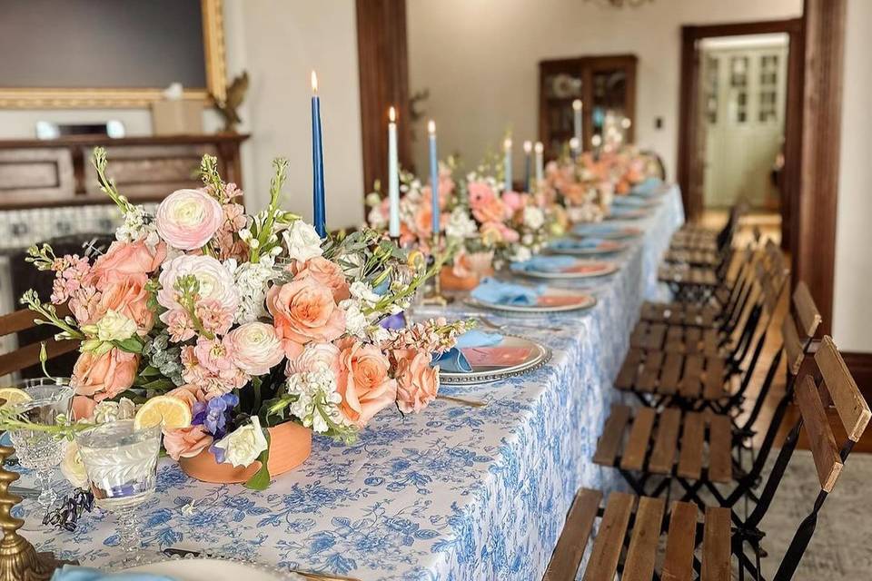 One Hundred Chairs
