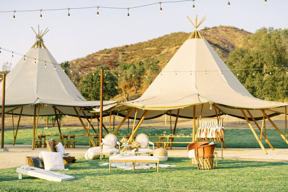 One Hundred Chairs