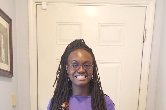 Pianist & Violinist Marini Kelley