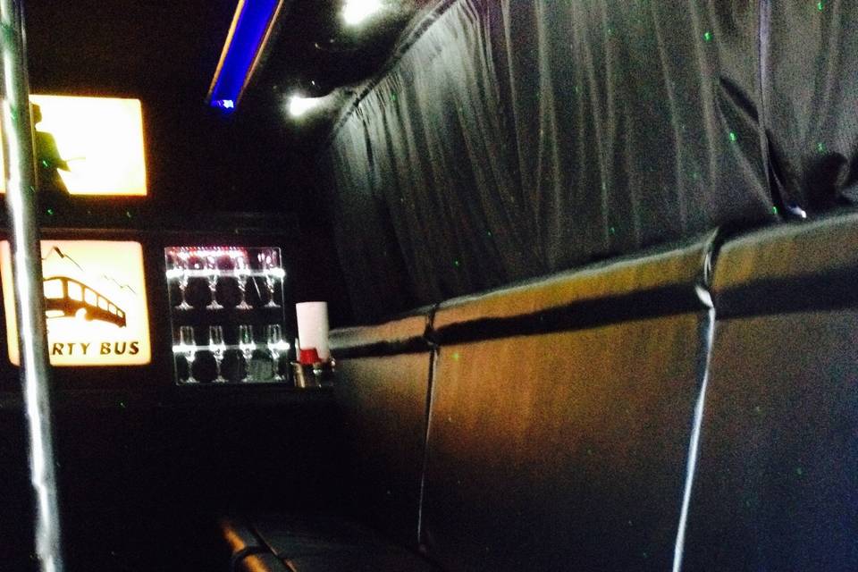 Bend's Party Bus