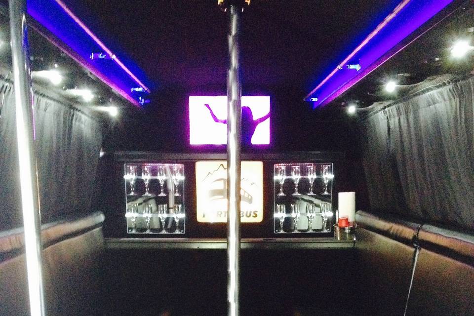 Bend's Party Bus