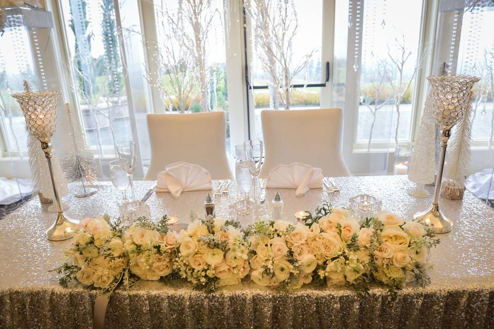 Sweetheart table