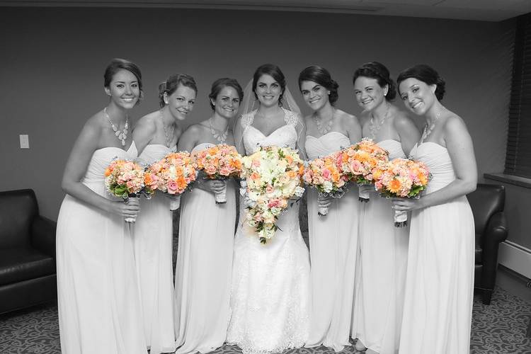 Bouquets of the bridal party