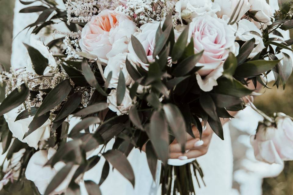 The bride and bouquet