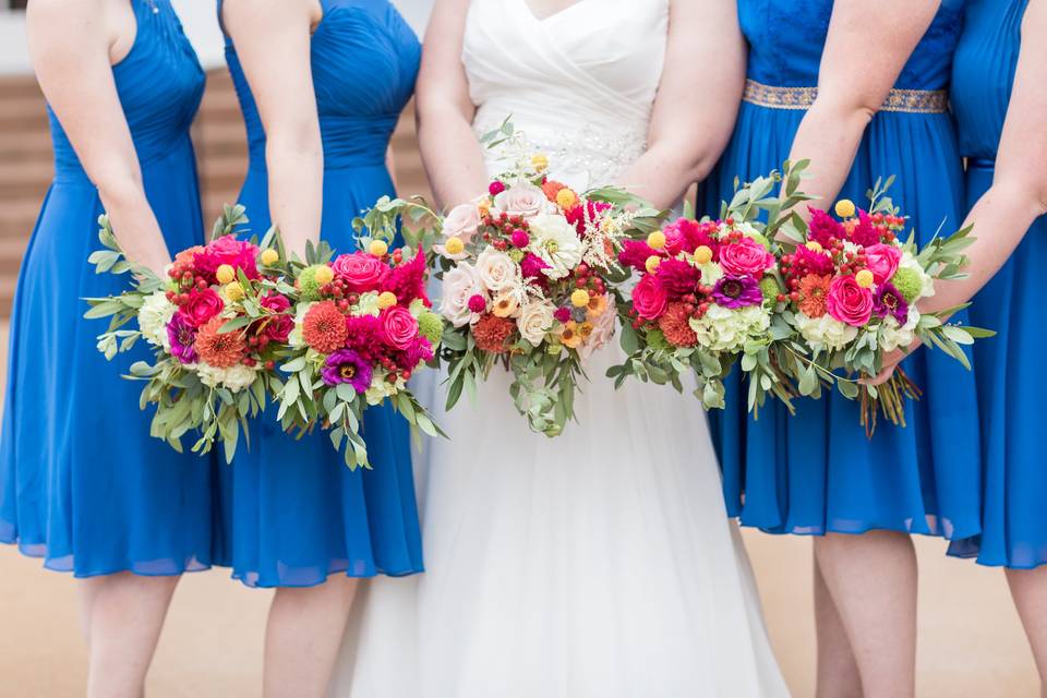 Color Bouquets 📷Colleen Bies