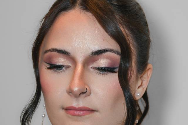 Soft bridal glam