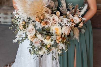 Bride & Sister Bouquets