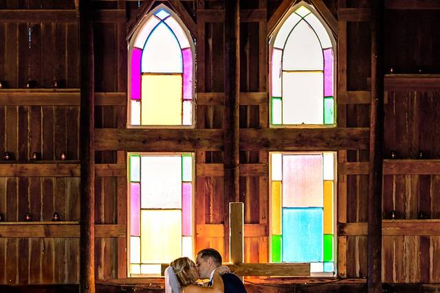 First kiss at the ceremony