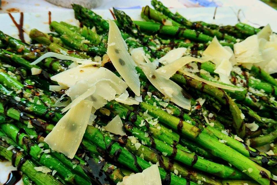 Grilled Asparagus Family Style