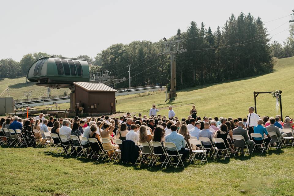 Hyland Hills - Ceremony