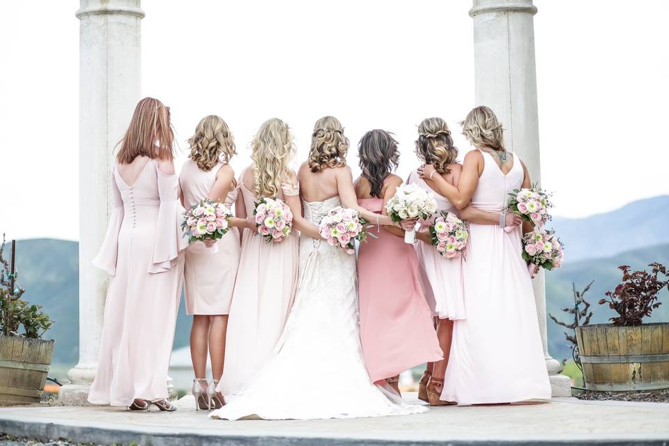 The bride with her bridesmaids