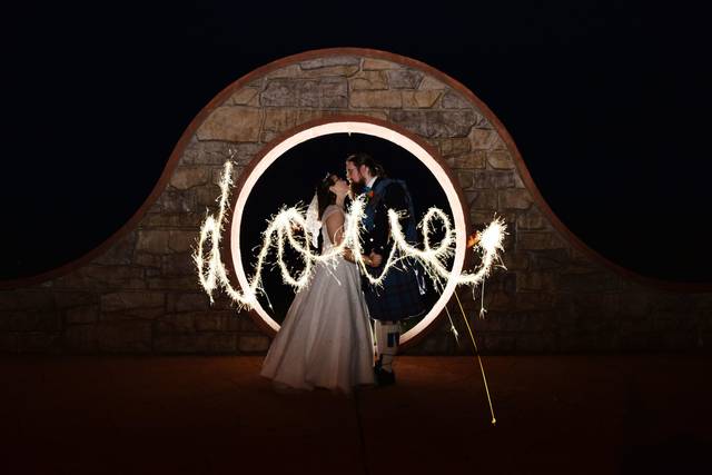 A Crystal Clear Sound Video Photo & Photo Booth