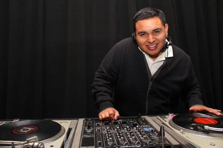 DJ FLAMEZZ Professional DJ/MC,Sound, Lighting and Entertainment