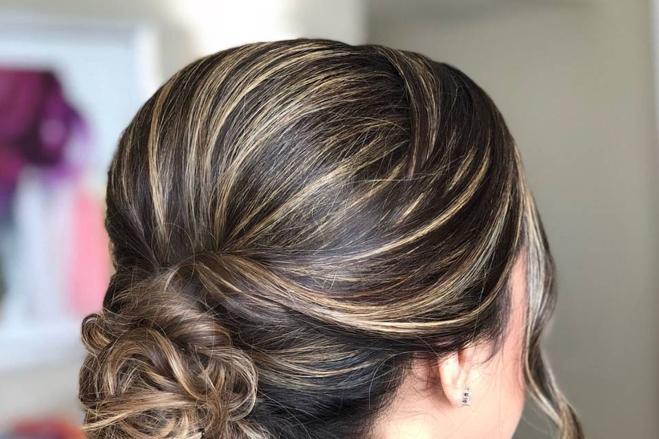 Tidy hair