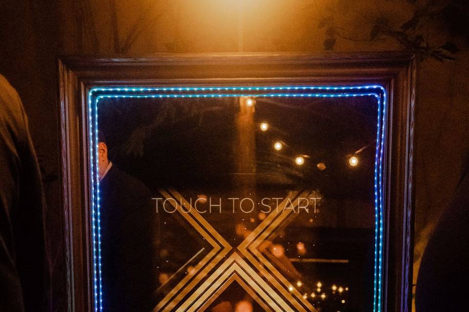 Mirror Booth Custom Start