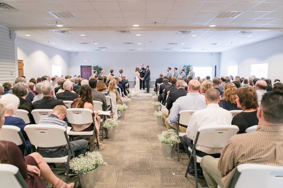 Indoor wedding aisle | Emily Crall Photography