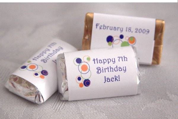 Just some other options such as 5 pack Extra gum packets with your personalized message wrapped around it.