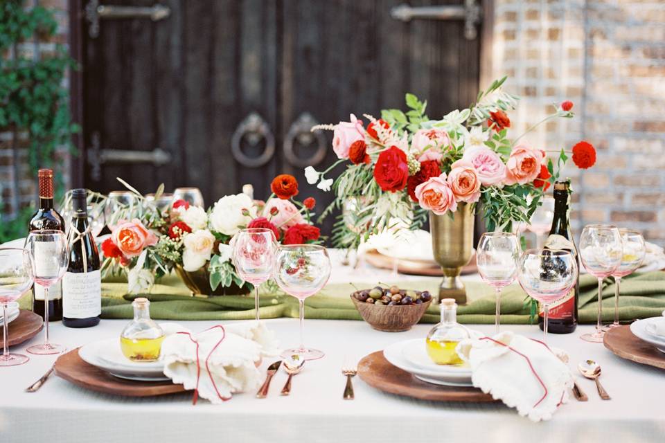 Italian Destination Styled Shoot by Meggie Francisco Event Design. Photographed by Nicole Berrett. Floral by The Southern Table.