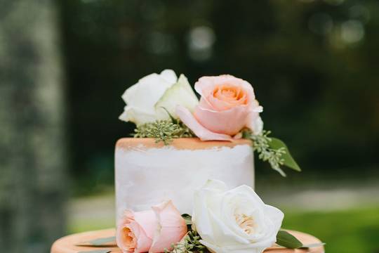 Rose Gold Texture Wedding Cake