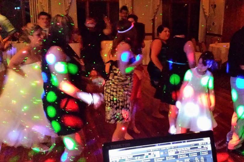 Partytime Entertainment Dj Service