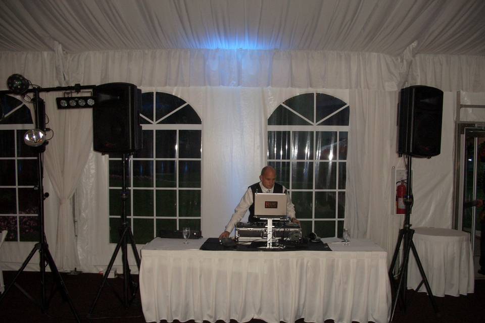 Partytime Entertainment Dj Service