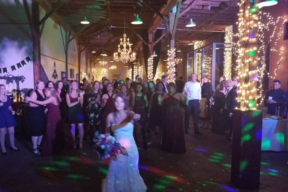 Bouquet toss