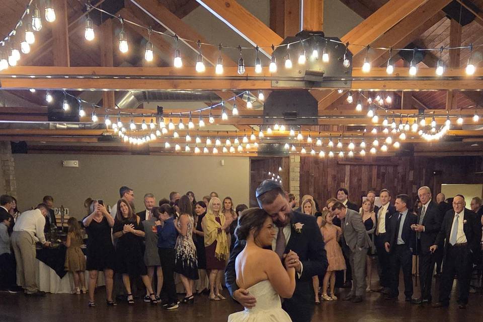 1st dance!