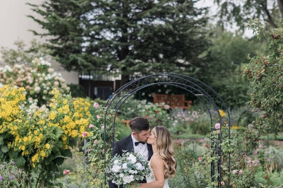 Bride & Groom