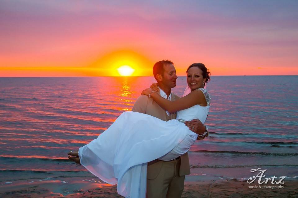 Outer Banks Weddings by Artz Music & Photography