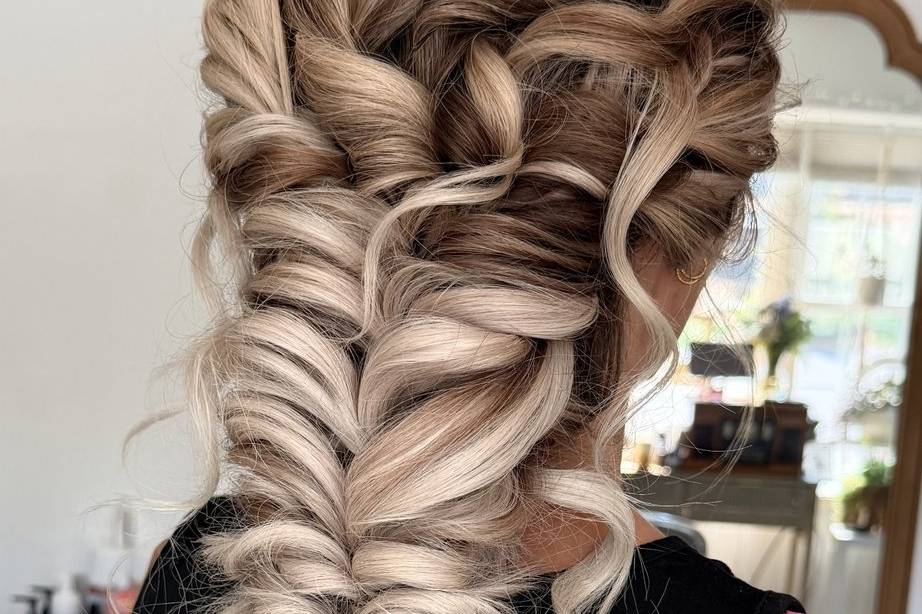 Topsy-Tail Pony
