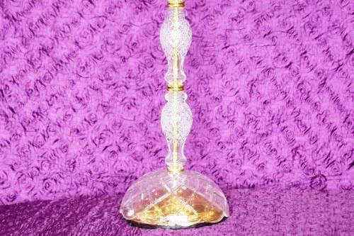 Medium Gold Crystal Royal Stand
Item: TFM-CD108