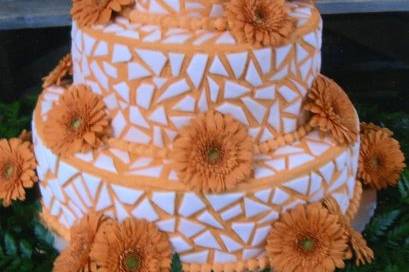 Confections in Cake - Wedding Cake - Arlington, TX - WeddingWire