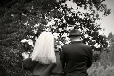Fun,skipping,lovable,fall wedding, young couple