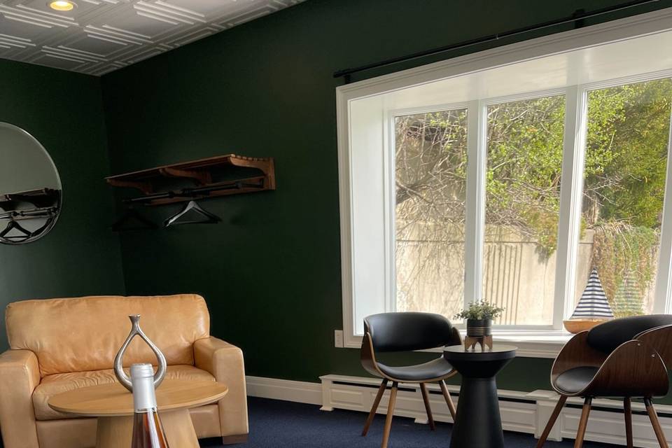 Suite 101