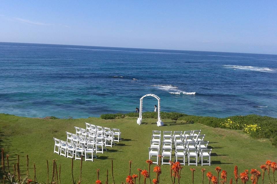 Resin Chairs | La Jolla, CA