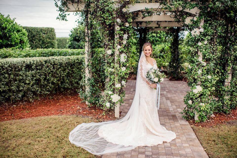 Bellewood Plantation bride