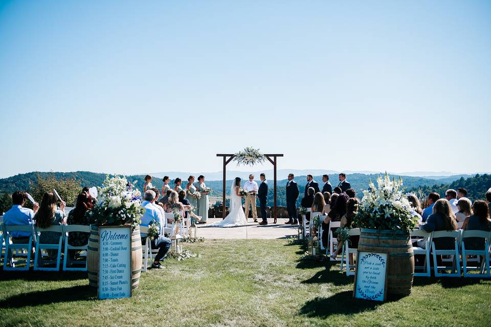 Youngberg Hill Winery Wedding