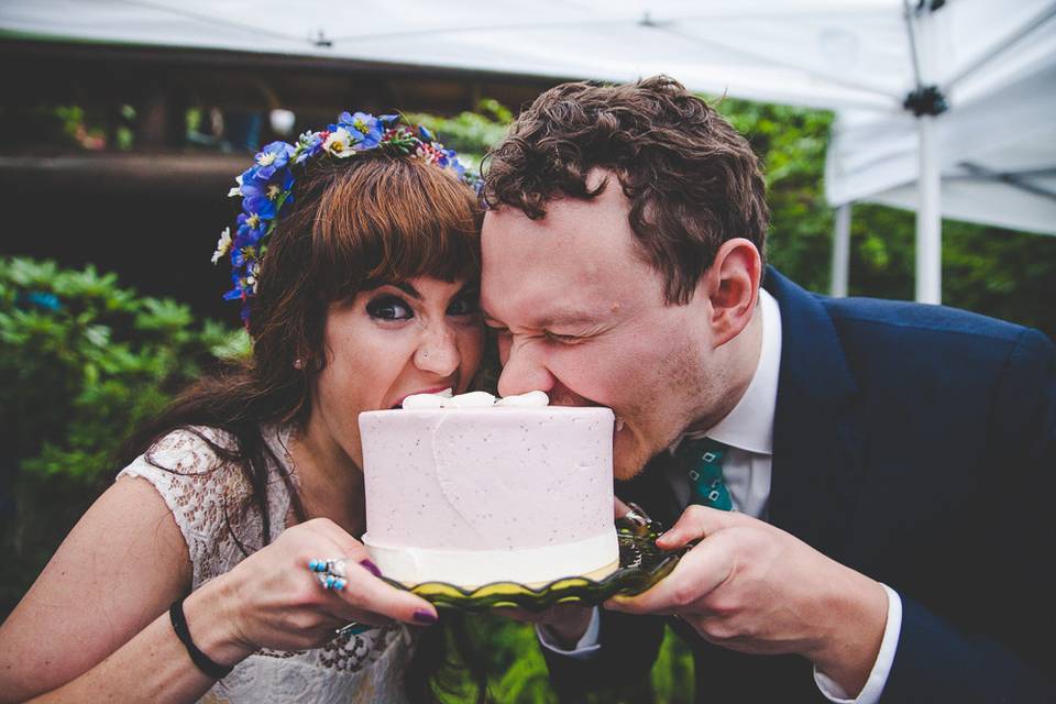 Twisted Aisle Weddings