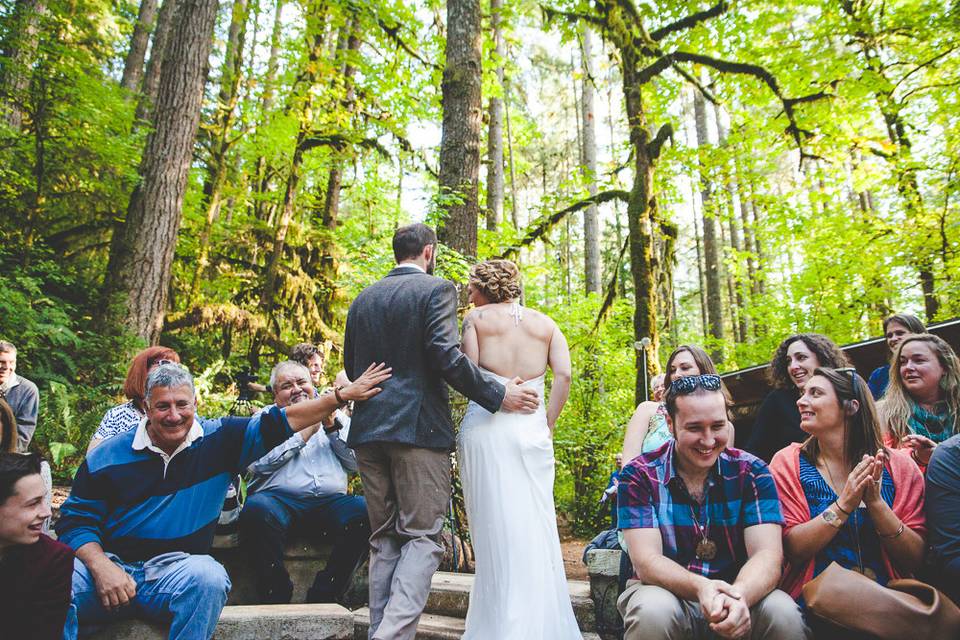 Twisted Aisle Weddings